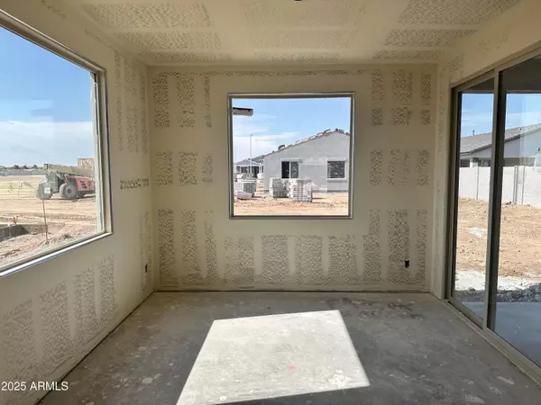 Laveen, AZ 85339,5526 W BUIST Avenue