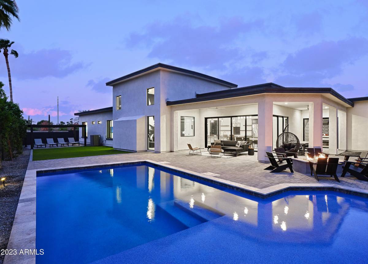 Scottsdale, AZ 85260,13673 N 88th Place