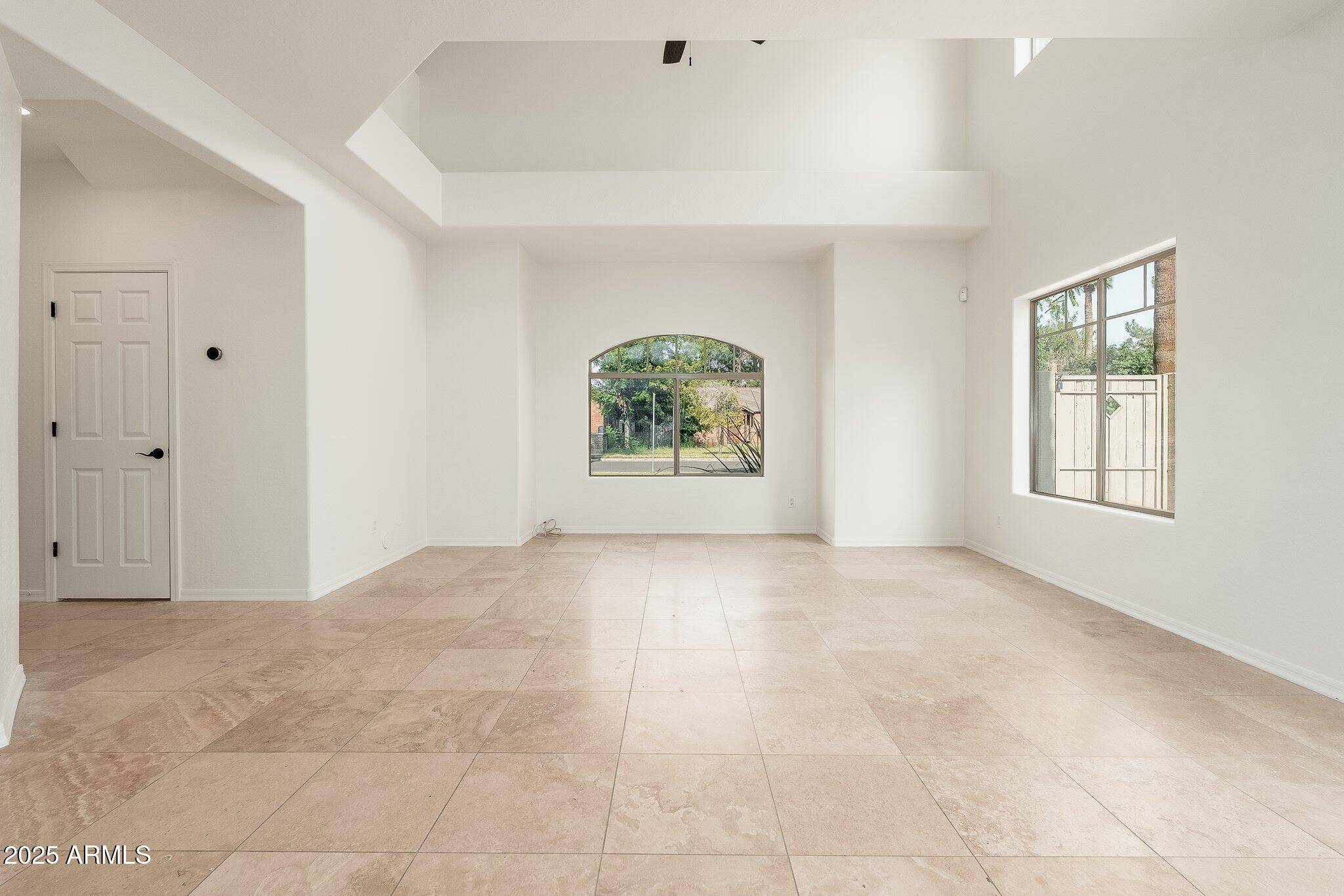 Tempe, AZ 85281,1120 S ASH Avenue #1001