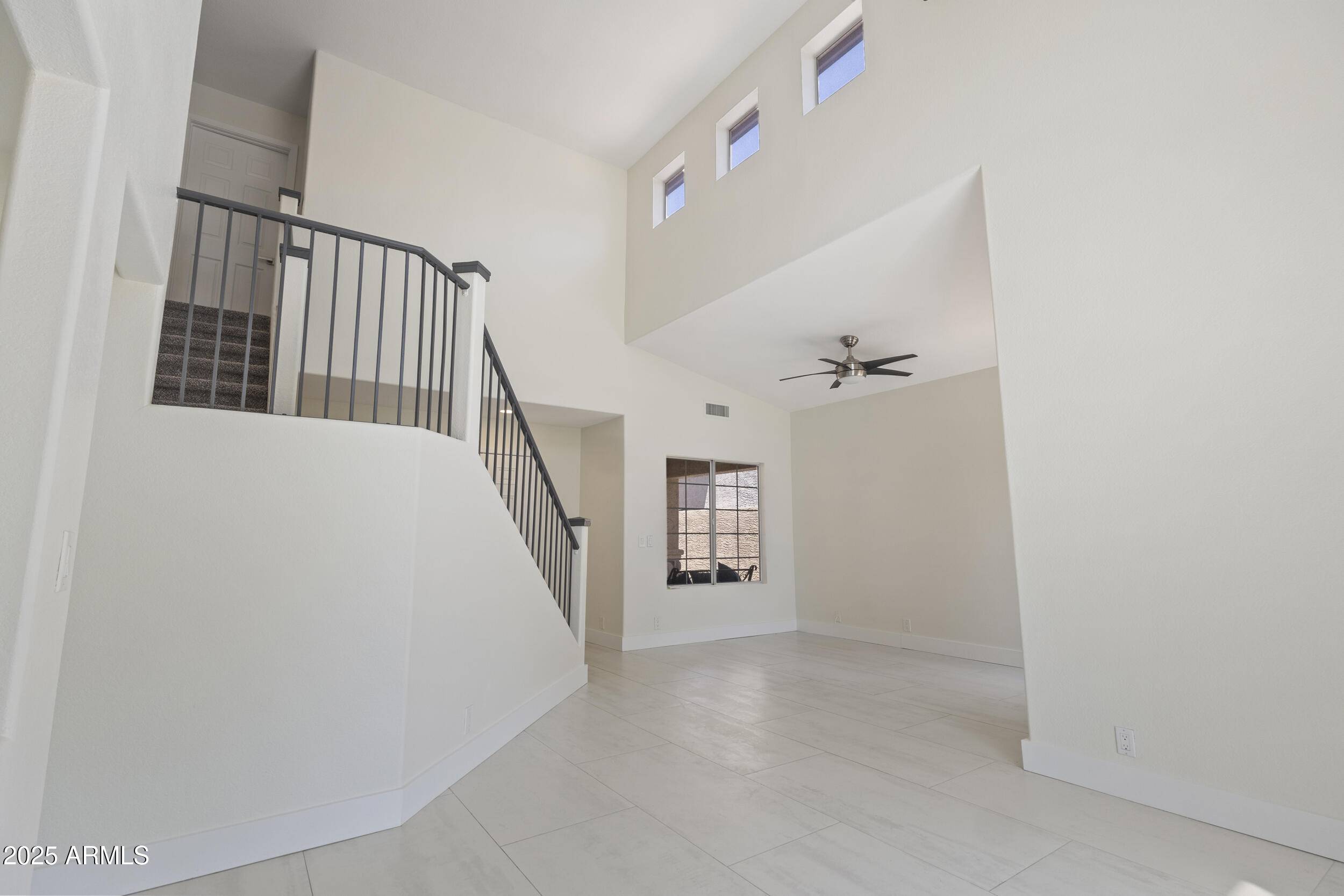Phoenix, AZ 85048,16633 S 28th Place