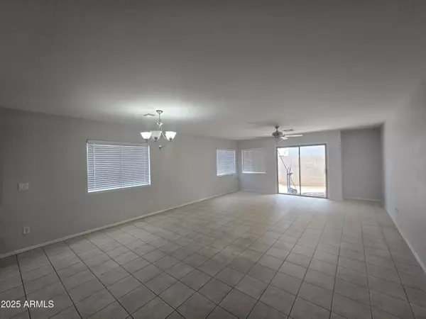 Phoenix, AZ 85041,3727 W CARSON Road