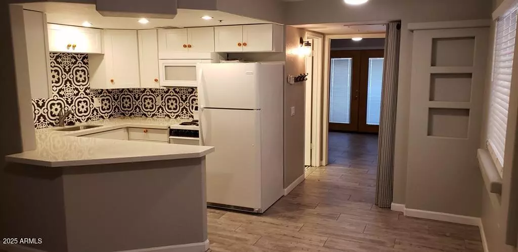 12221 W BELL Road #156, Surprise, AZ 85378