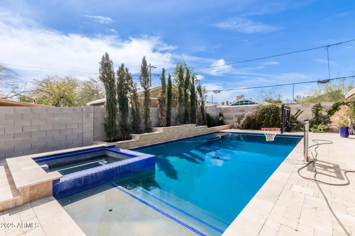 Phoenix, AZ 85006,2226 N RICHLAND Street