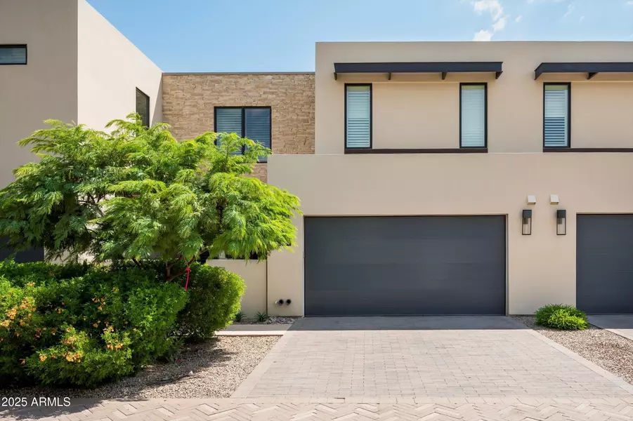 5587 E EDWARD Lane, Paradise Valley, AZ 85253