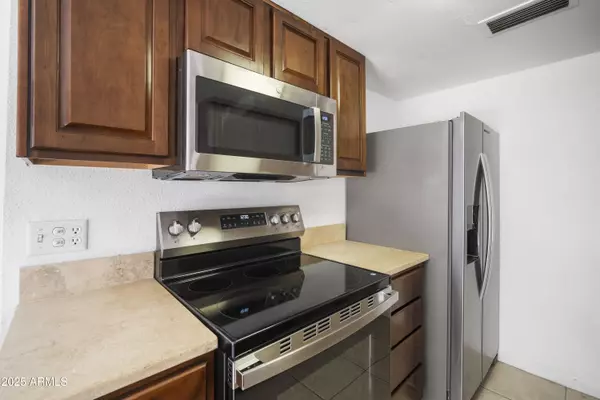 Fountain Hills, AZ 85268,17027 E CALLE DEL ORO -- #C