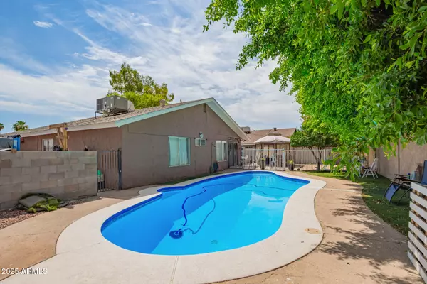 Glendale, AZ 85302,8932 N 56TH Drive