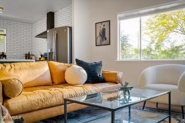 Phoenix, AZ 85008,2307 N 51ST Place