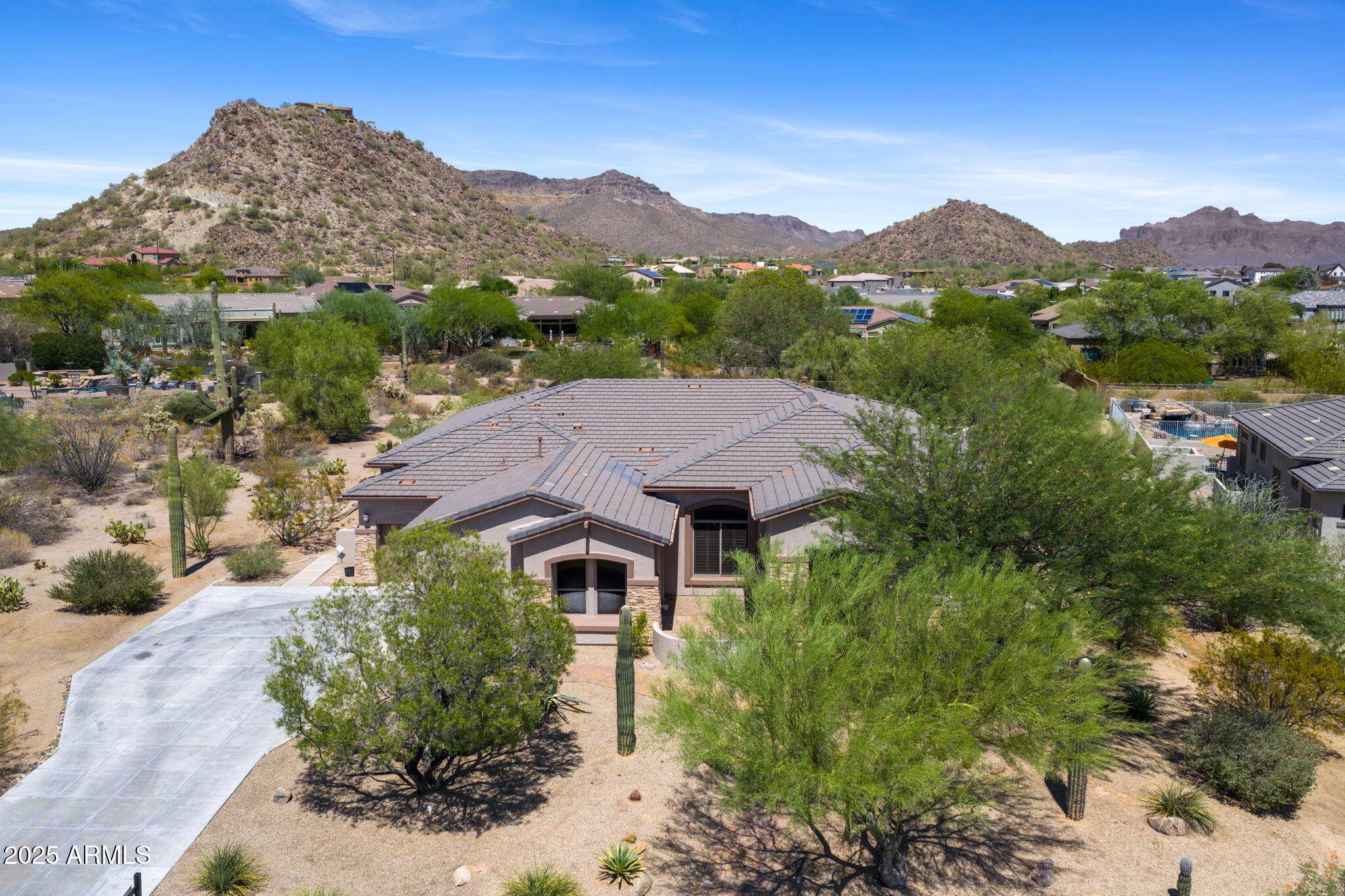 2663 N KEESHA Road, Mesa, AZ 85207
