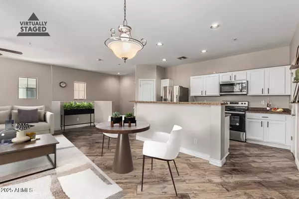 Phoenix, AZ 85042,7515 S 30TH Place