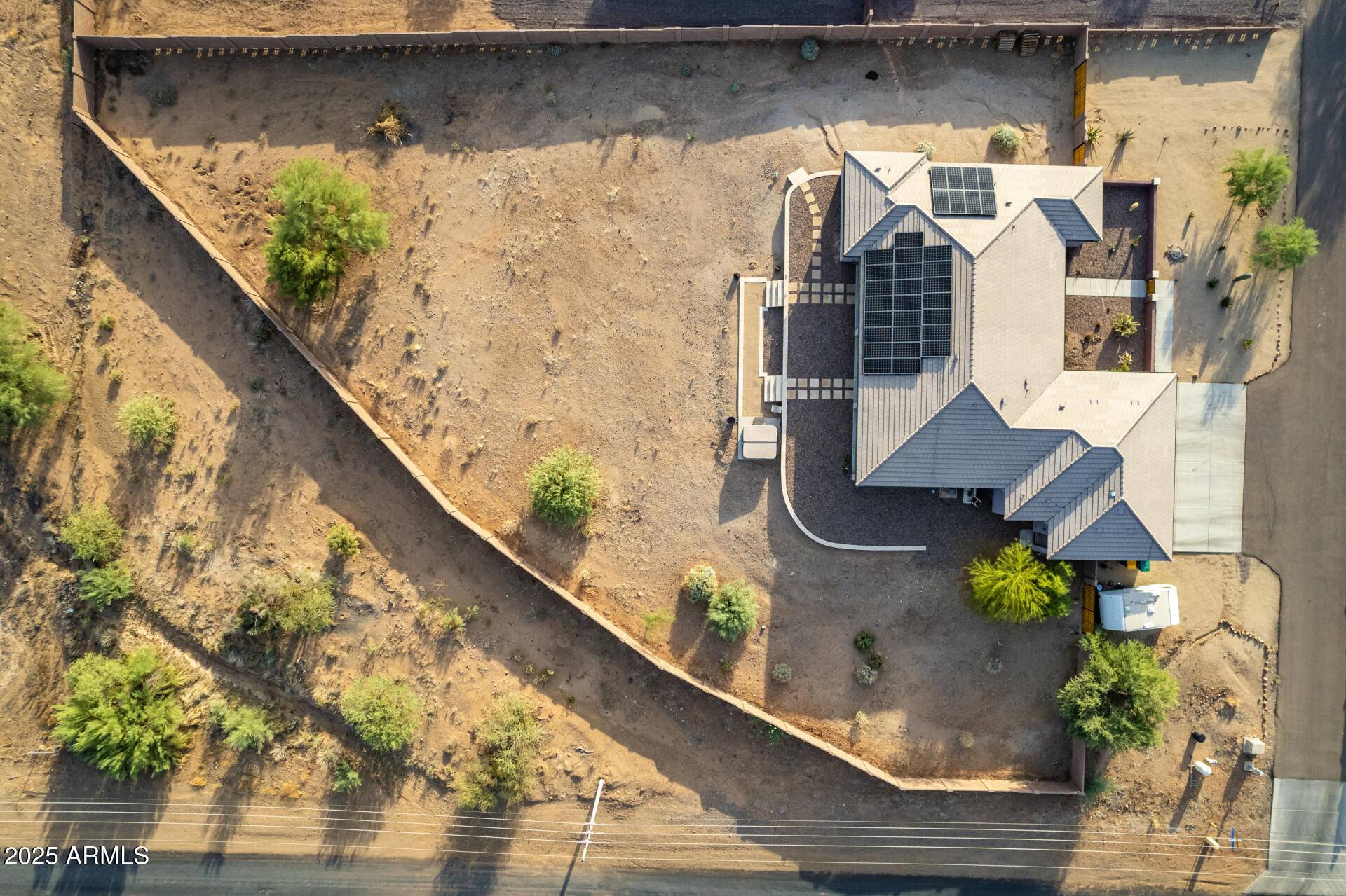Phoenix, AZ 85086,1129 E DESERT HILLS ESTATE Drive
