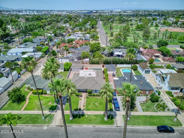 Phoenix, AZ 85007,2020 N 11TH Avenue