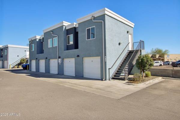 12925 W GREENWAY Road #61, El Mirage, AZ 85335