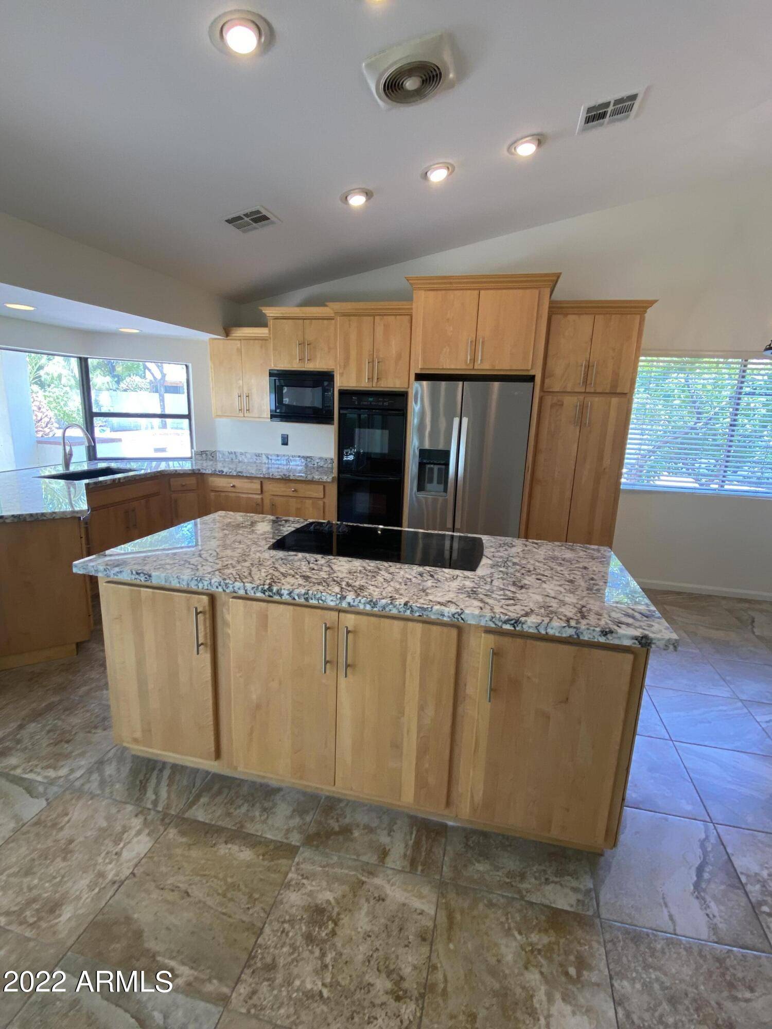 Scottsdale, AZ 85258,10210 N 77TH Place