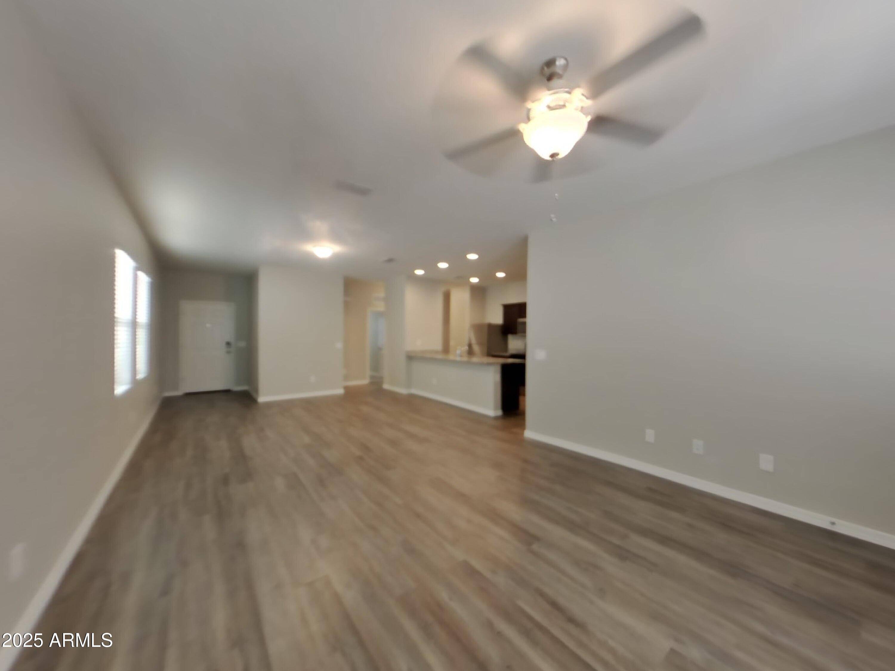 San Tan Valley, AZ 85144,4627 W SADDLEBUSH Way