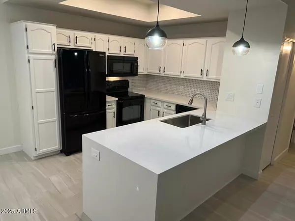 11666 N 28TH Drive #175, Phoenix, AZ 85029