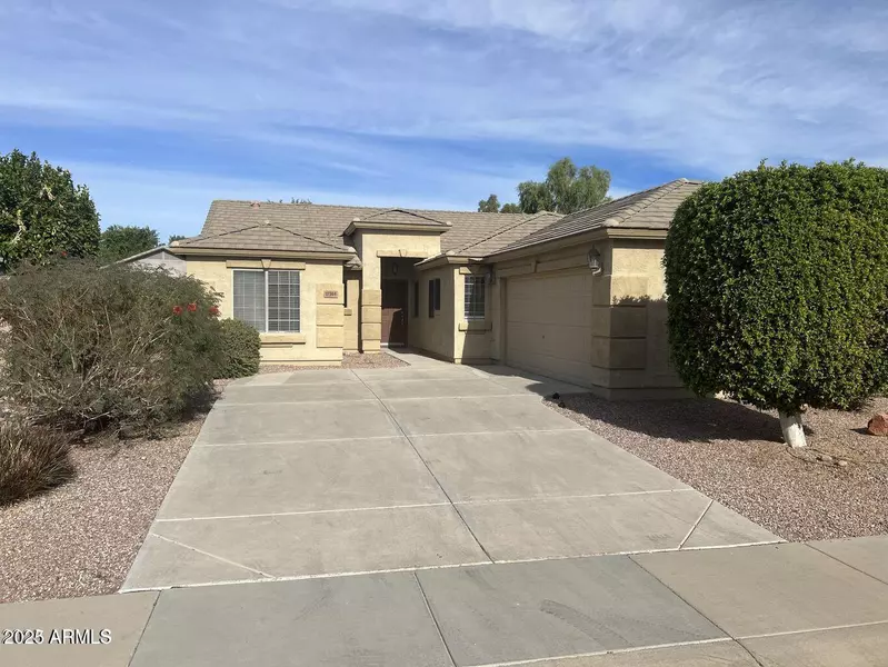 17564 W EVANS Drive, Surprise, AZ 85388
