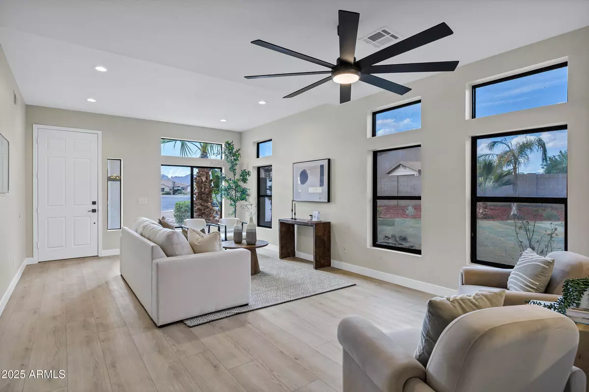 Mesa, AZ 85207,11515 E ELLIS Street
