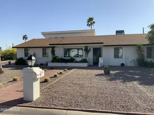 2855 E JOAN D ARC Avenue, Phoenix, AZ 85032
