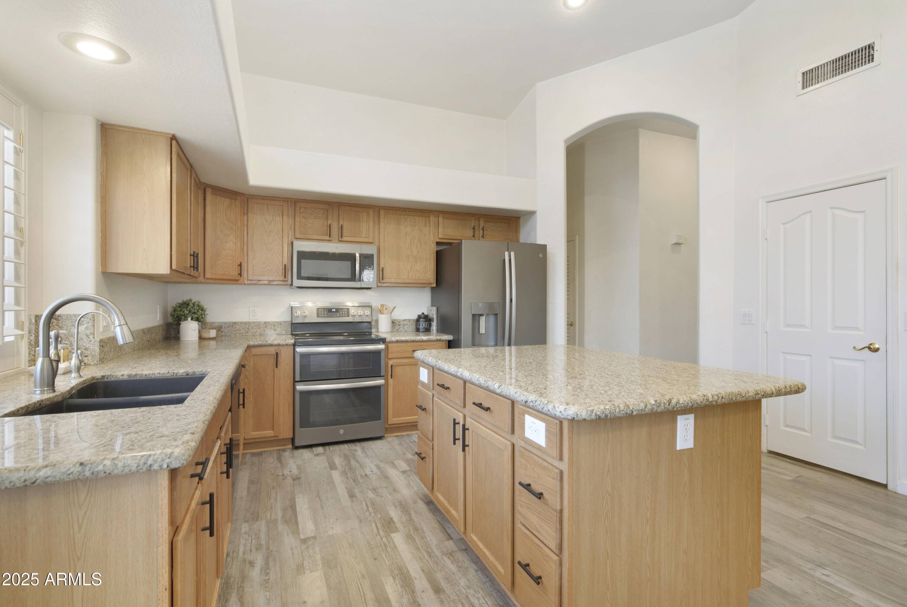 Glendale, AZ 85308,7869 W KRISTAL Way