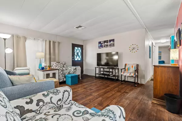 Mesa, AZ 85206,201 S Greenfield Road #330
