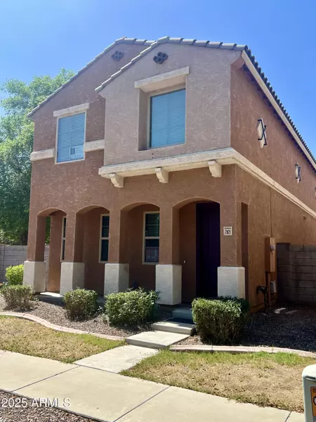 7821 W PIKE Place, Phoenix, AZ 85035