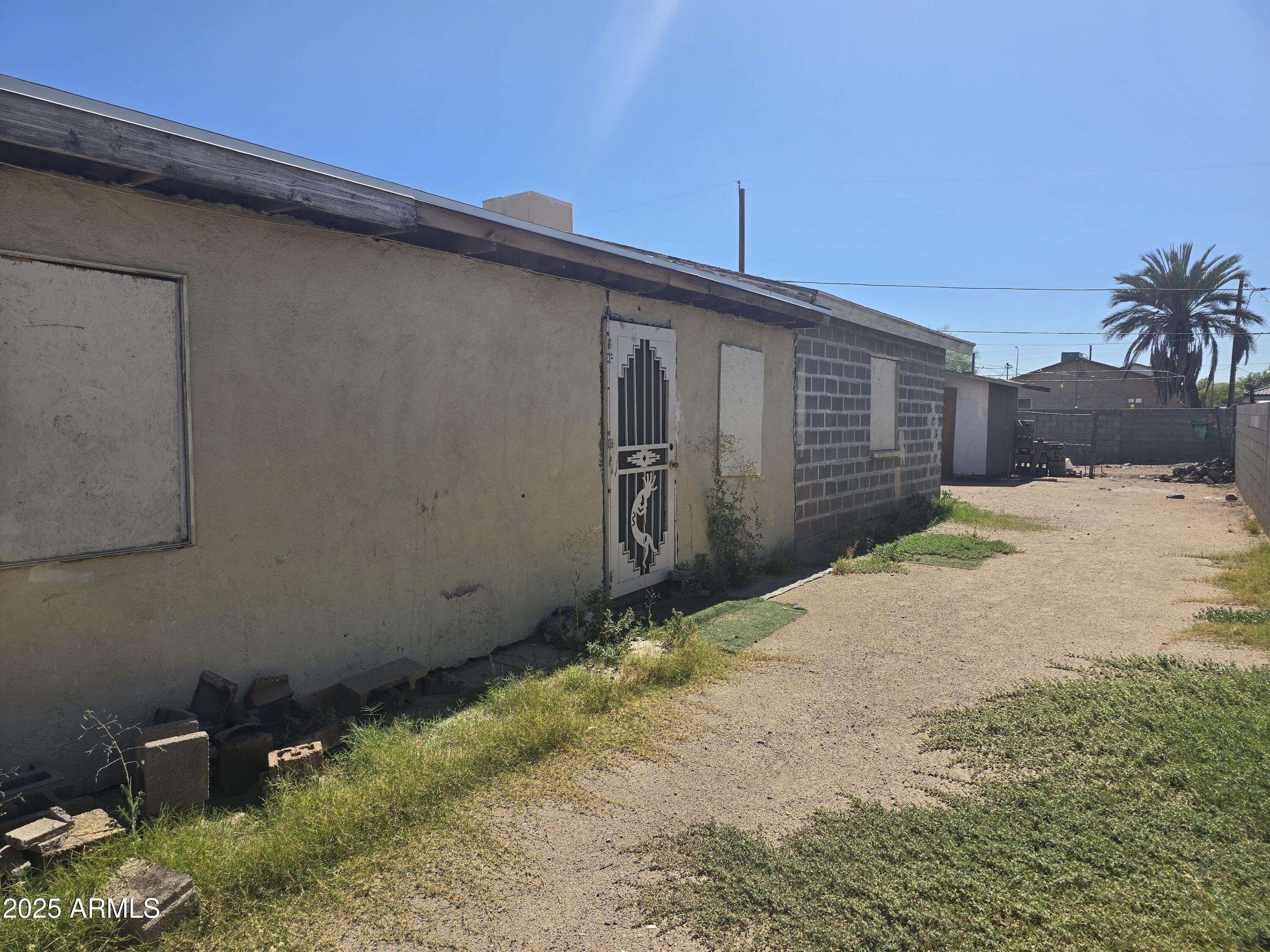 Phoenix, AZ 85040,4422 S 8TH Place