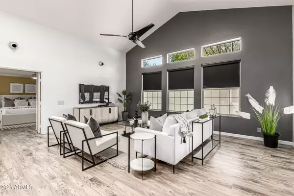 Phoenix, AZ 85020,8101 N 13TH Place