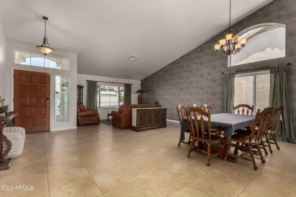 Cave Creek, AZ 85331,4423 E VISTA VAL VERDE --