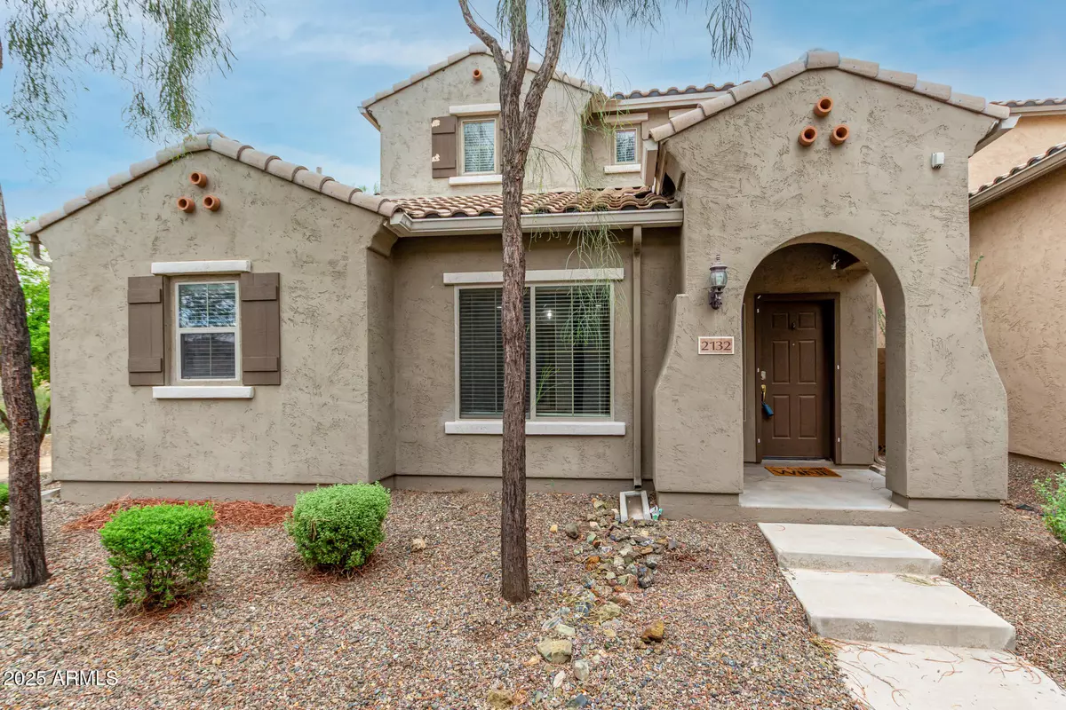 Phoenix, AZ 85085,2132 W BARWICK Drive W