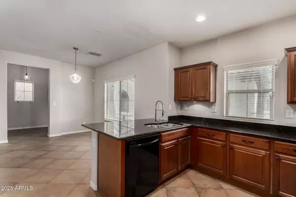 Phoenix, AZ 85085,2132 W BARWICK Drive W