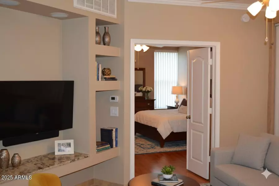 1701 E Colter Street #112, Phoenix, AZ 85016