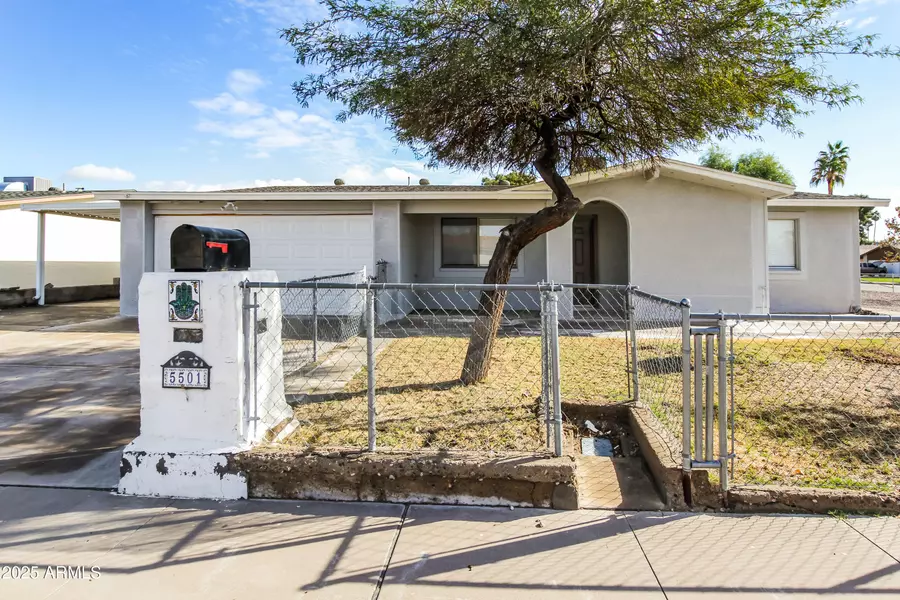 5501 N 68TH Avenue, Glendale, AZ 85303
