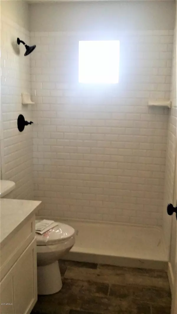 Phoenix, AZ 85006,1341 E POLK Street #101