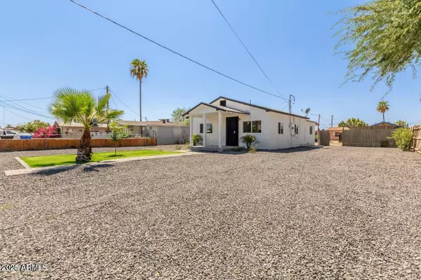 Phoenix, AZ 85020,9028 N 10th Street