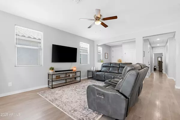 Maricopa, AZ 85138,18264 N HOSKIN Drive