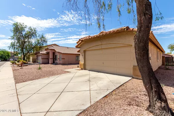 Phoenix, AZ 85040,1516 E LA SALLE Street