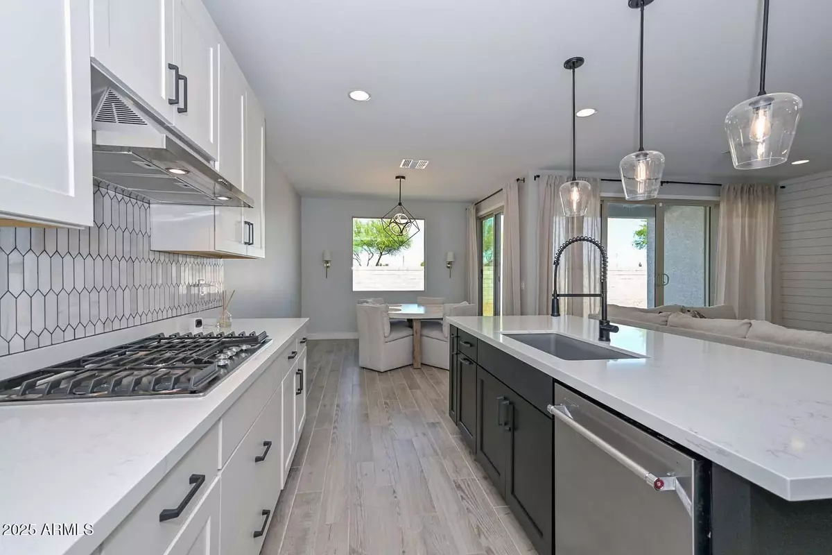Peoria, AZ 85383,26428 N THORNHILL Drive