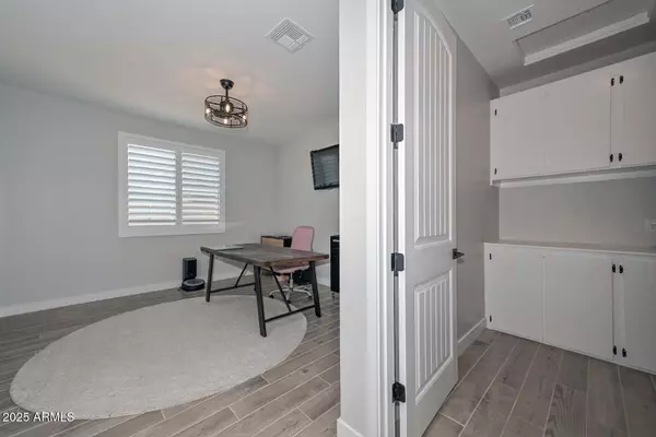 Peoria, AZ 85383,26428 N THORNHILL Drive