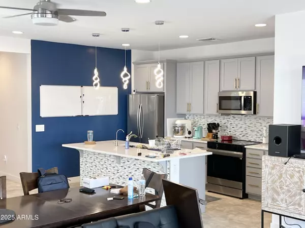 Coolidge, AZ 85128,993 W SHANNONS Way