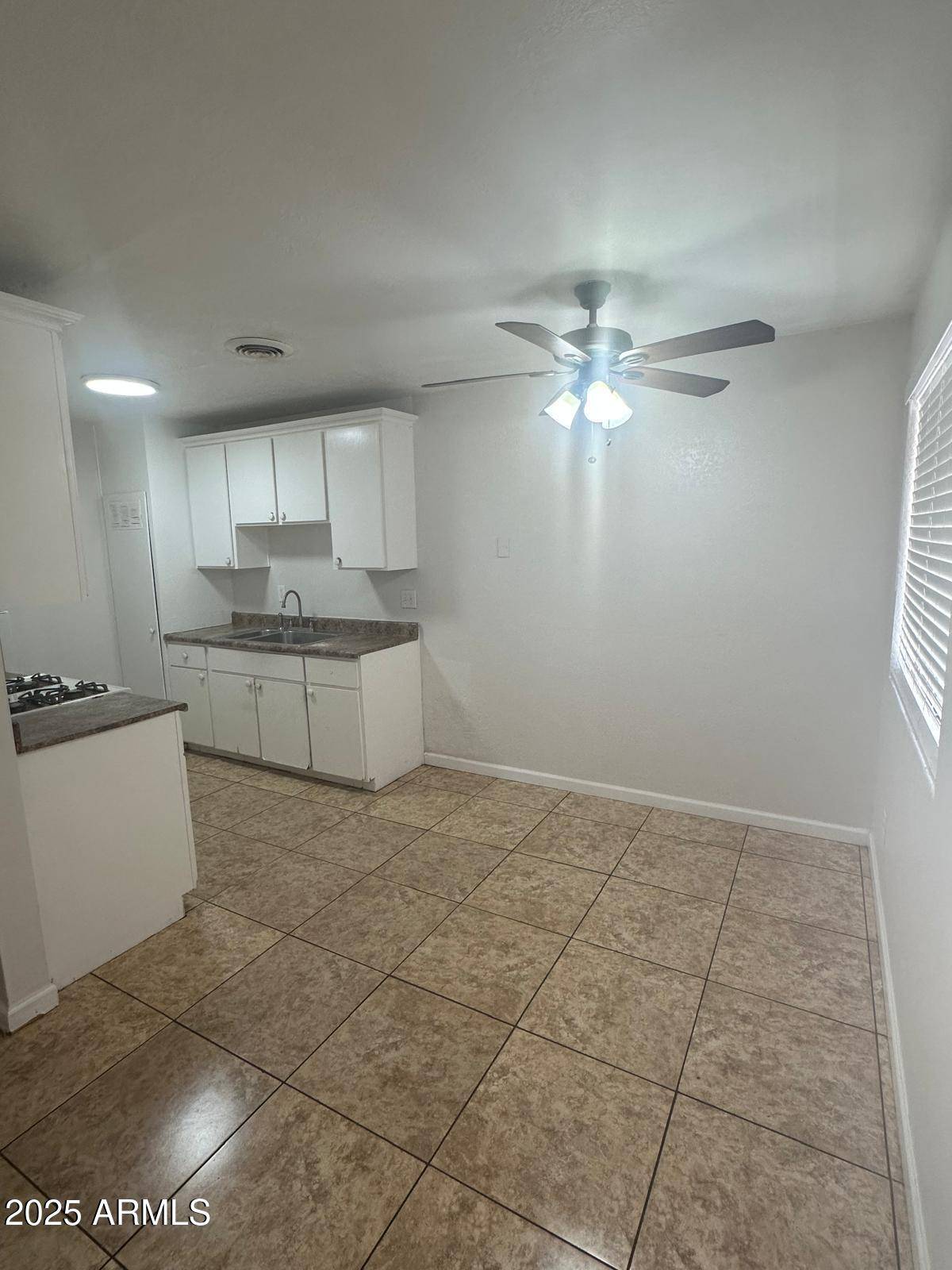 Phoenix, AZ 85008,4121 E MORELAND Street