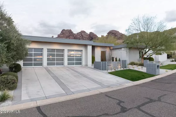 Phoenix, AZ 85018,5833 N 46TH Street
