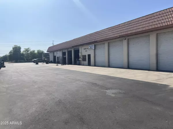 Glendale, AZ 85301,7115 N 51ST Avenue #FRNT
