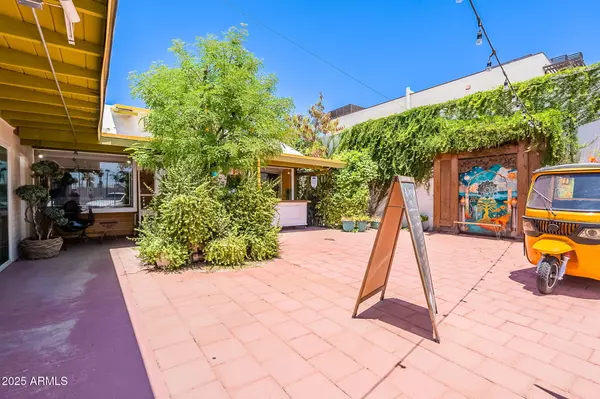 Scottsdale, AZ 85251,7140 E 1ST Avenue