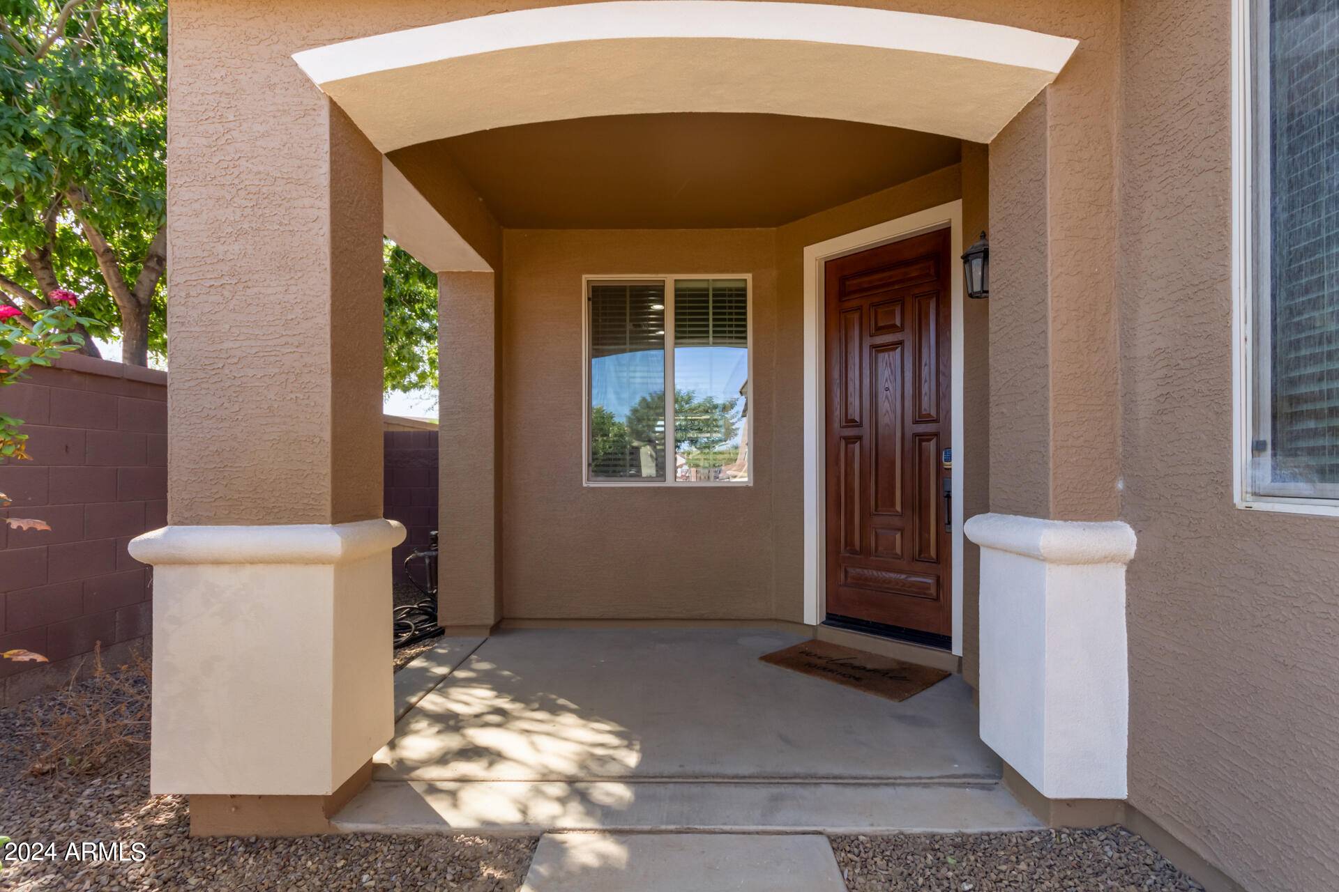 San Tan Valley, AZ 85140,119 W Leatherwood Avenue