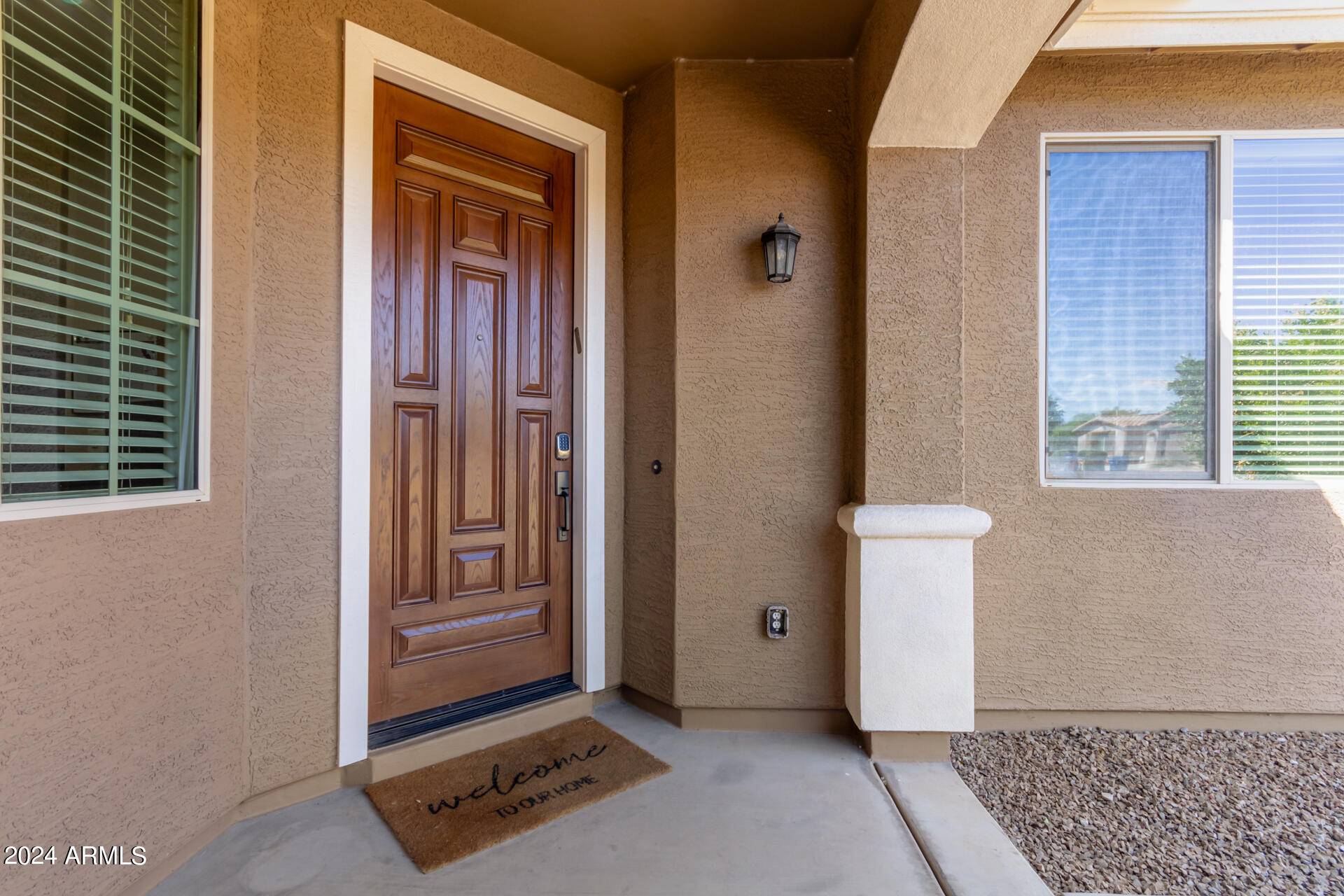 San Tan Valley, AZ 85140,119 W Leatherwood Avenue