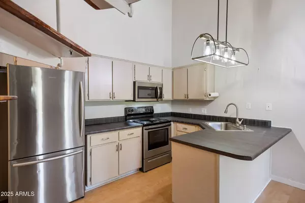 Show Low, AZ 85901,2700 S WHITE MOUNTAIN Road #1022