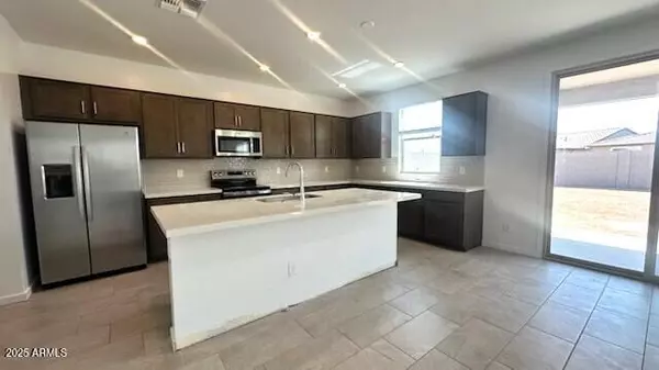 Buckeye, AZ 85326,5585 S 253RD Avenue