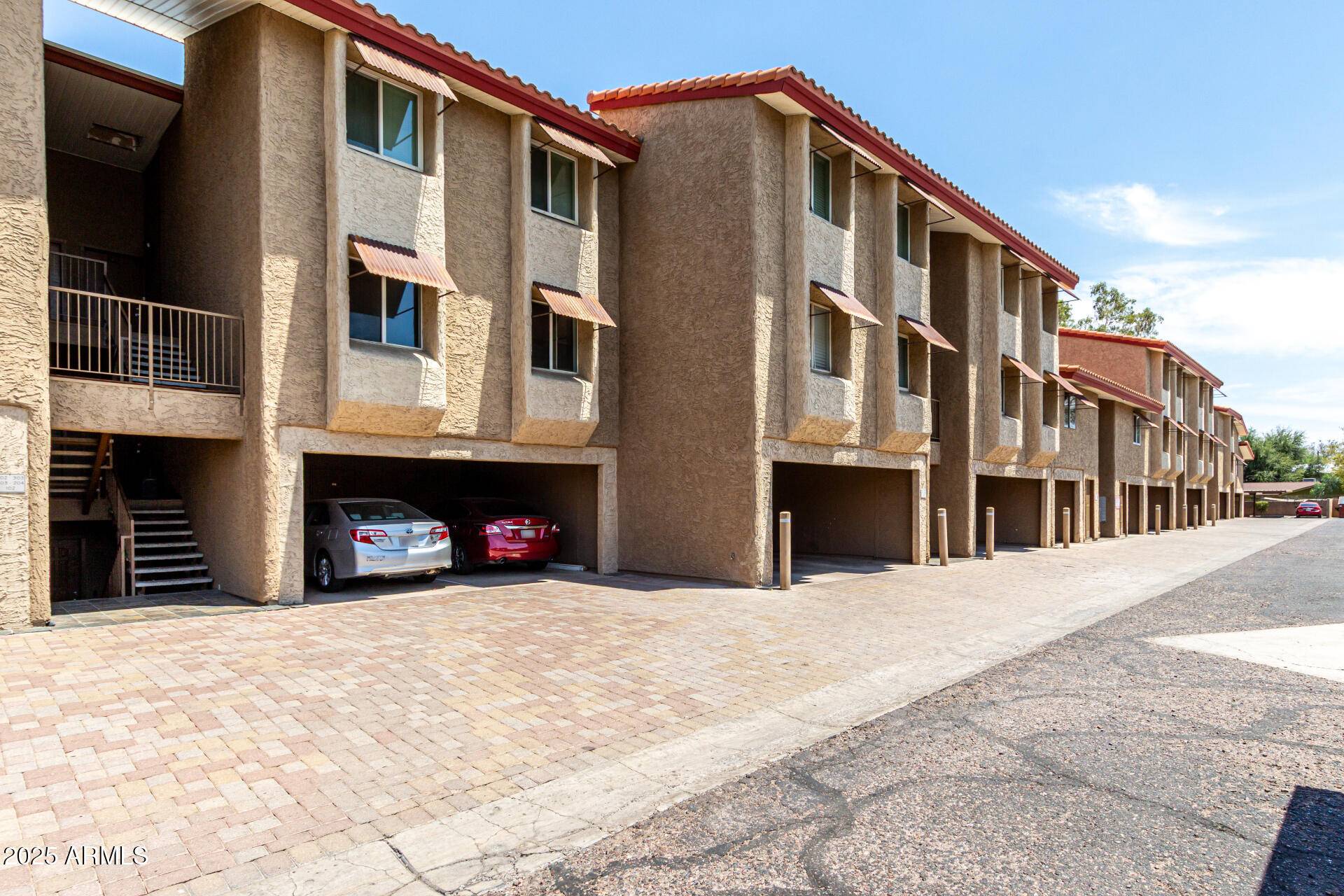Tempe, AZ 85282,151 E BROADWAY Road #204