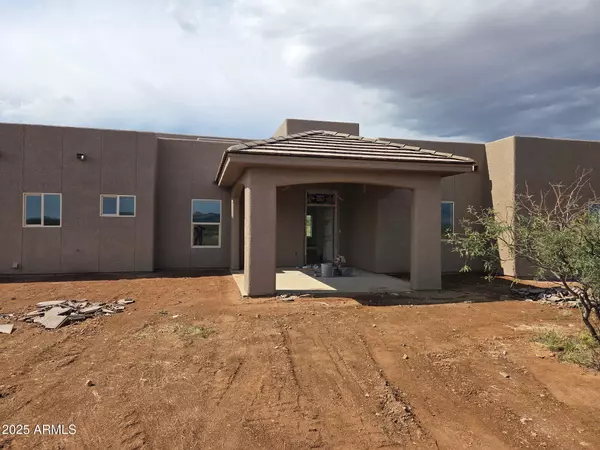 Hereford, AZ 85615,10042 La Tierra Roja Drive