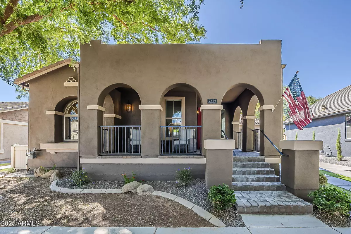 Gilbert, AZ 85296,2669 E TAMARISK Street